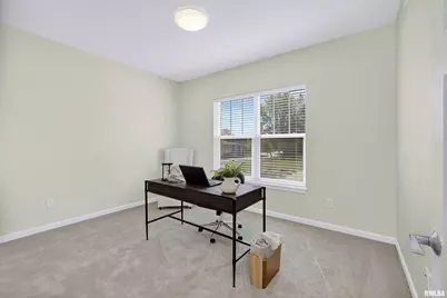 2592 202 Middle Road #202, Bettendorf, IA 52722 - Photo 13