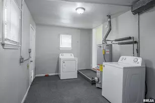 912 SW 5th St, Aledo, IL 61231 - Photo 13