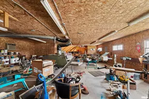 242 S State Ave, Hampton, IL 61256 - Photo 13