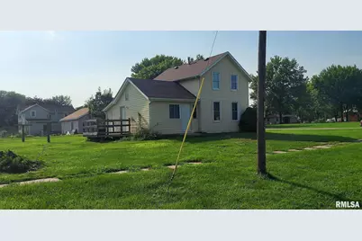 401 S 3rd Avenue, New Windsor, IL 61465 - Photo 5