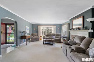 2320 26th St, Rock Island, IL 61201 - Photo 7