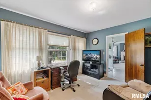 2320 26th St, Rock Island, IL 61201 - Photo 21