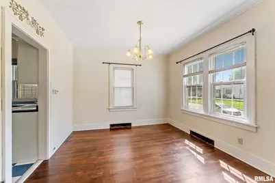 1904 30th Street, Moline, IL 61265 - Photo 7