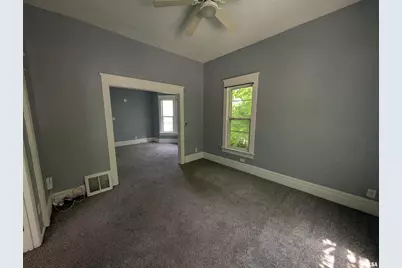 2833 8th Avenue, Rock Island, IL 61201 - Photo 3