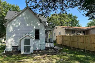 1007 29th St, Moline, IL 61265 - Photo 13