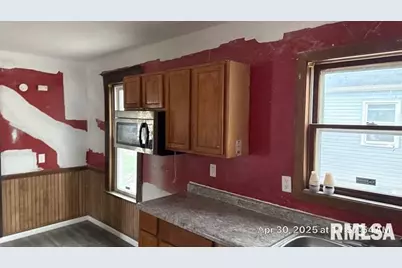 3915 11th Street, Rock Island, IL 61201 - Photo 3