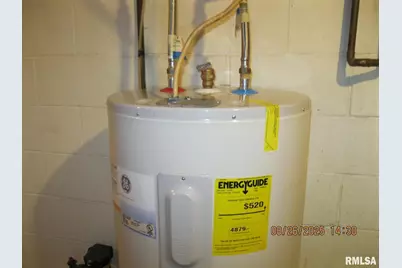 301 N Church St Street, Albany, IL 61230 - Photo 15