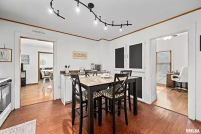 406 234th St Street, Aledo, IL 61234 - Photo 3