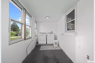 406 234th St Street, Aledo, IL 61234 - Photo 21