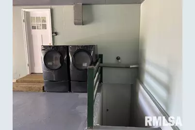 518 Barden Street, Morrison, IL 61270 - Photo 27