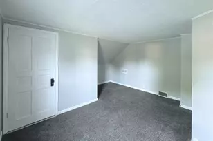 2233 24th St, Rock Island, IL 61201 - Photo 11