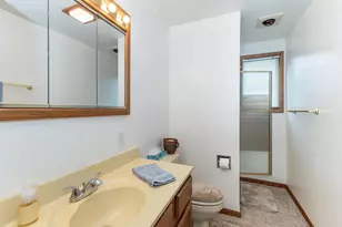 631 Suncrest Dr, Sherrard, IL 61281 - Photo 27