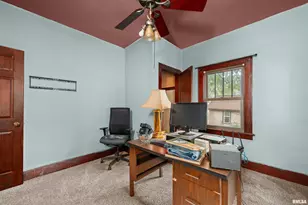 1706 29th St, Rock Island, IL 61201 - Photo 17