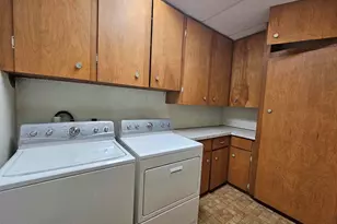 127 N Vail St, Geneseo, IL 61254 - Photo 11