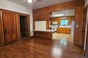 127 N Vail St, Geneseo, IL 61254 - Photo 7