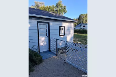 702 Eaton Street, Savanna, IL 61074 - Photo 31