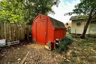 305 W Lincoln St, Harrisburg, IL 62946 - Photo 15