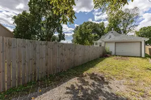 326 N Vail St, Geneseo, IL 61254 - Photo 29