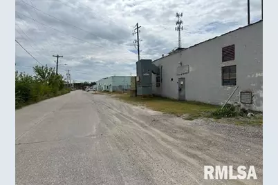 944 Farragut Street, Davenport, IA 52802 - Photo 7