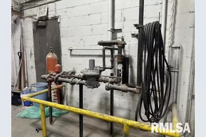 944 Farragut Street, Davenport, IA 52802 - Photo 17