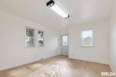 4105 11th Street, Rock Island, IL 61201 - Photo 7