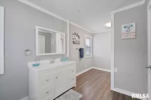 1035 17th Ave, Rock Island, IL 61021 - Photo 37