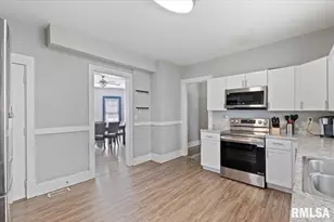 1035 17th Ave, Rock Island, IL 61021 - Photo 23