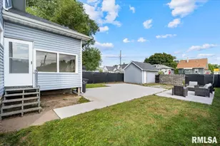 1035 17th Ave, Rock Island, IL 61021 - Photo 7