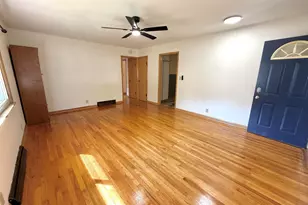 139 N Vail St, Geneseo, IL 61254 - Photo 3