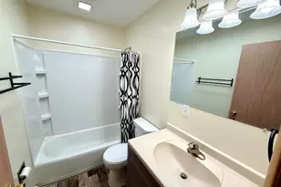 139 N Vail St, Geneseo, IL 61254 - Photo 15