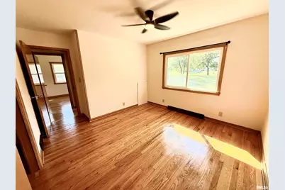 139 N Vail Street, Geneseo, IL 61254 - Photo 13