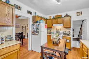 902 44th St, Rock Island, IL 61201 - Photo 11