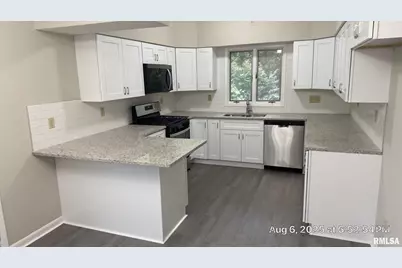 2907 4th St A, East Moline, IL 61244 - Photo 3