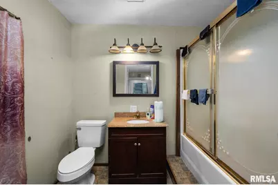 1104 29th Ave Avenue, Rock Island, IL 61201 - Photo 15