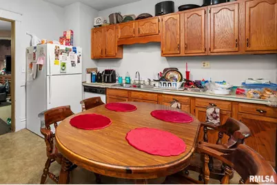 1104 29th Ave Avenue, Rock Island, IL 61201 - Photo 9