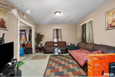 1104 29th Ave Avenue, Rock Island, IL 61201 - Photo 3