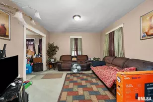 1104 29th Ave Ave, Rock Island, IL 61201 - Photo 3