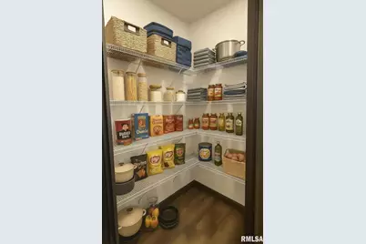 910 W Main Street, Aledo, IL 61231 - Photo 11