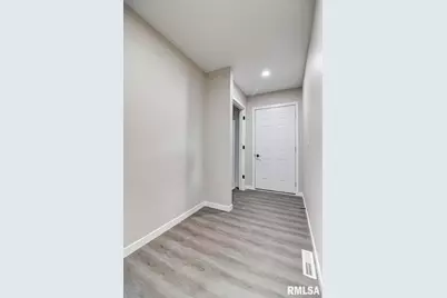 1024 11th Avenue, Fulton, IL 52732 - Photo 19