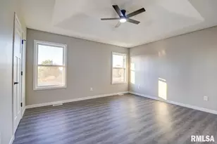1024 11th Ave, Fulton, IL 52732 - Photo 11