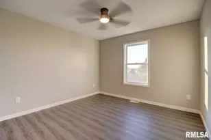 1024 11th Ave, Fulton, IL 52732 - Photo 17