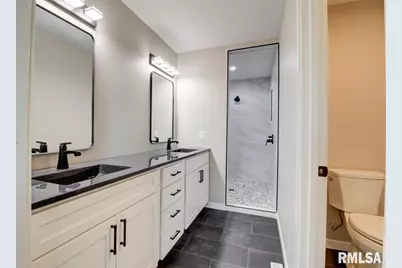 1024 11th Avenue, Fulton, IL 52732 - Photo 13