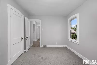 2519 29 1/2 Street, Rock Island, IL 61201 - Photo 13