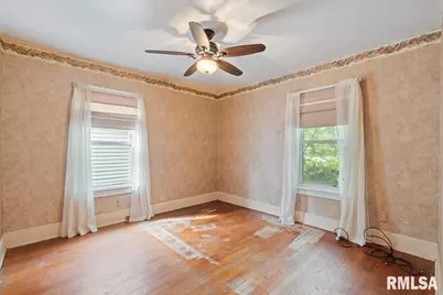 2416 30th Street, Rock Island, IL 61201 - Photo 23