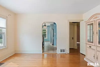 2416 30th Street, Rock Island, IL 61201 - Photo 11