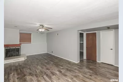 512 W 16th Avenue, Coal Valley, IL 61240 - Photo 29