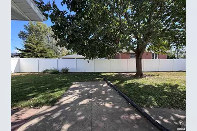 1415 4th Street, Fulton, IL 61252 - Photo 9