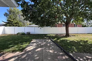 1415 4th St, Fulton, IL 61252 - Photo 9