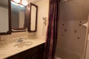 135 10th St, Carmi, IL 62821 - Photo 25