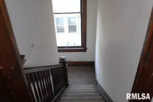 714 S Main St, Kewanee, IL 61443 - Photo 21